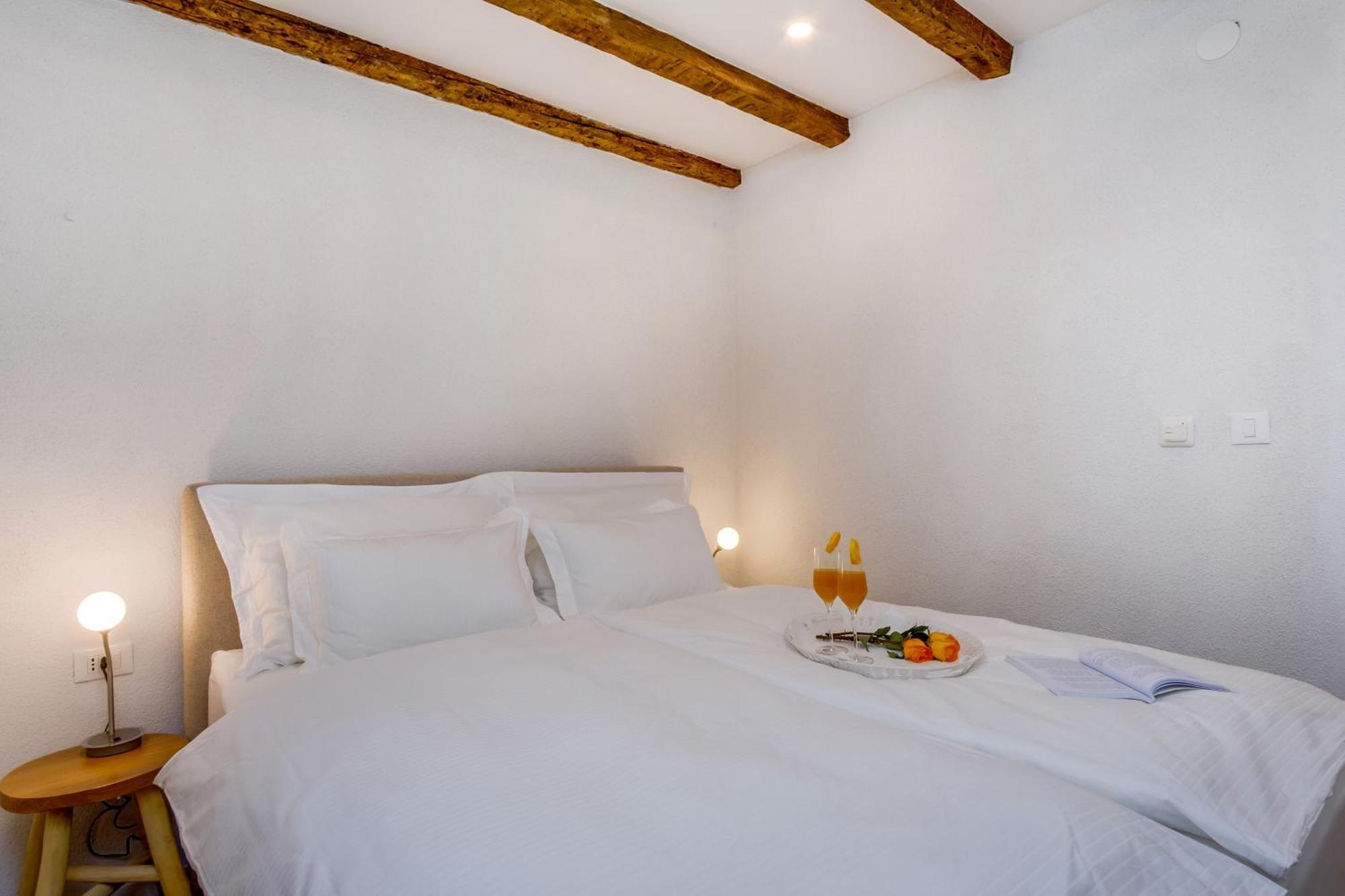 Casa Rustica Διαμέρισμα Mali Lošinj Δωμάτιο φωτογραφία