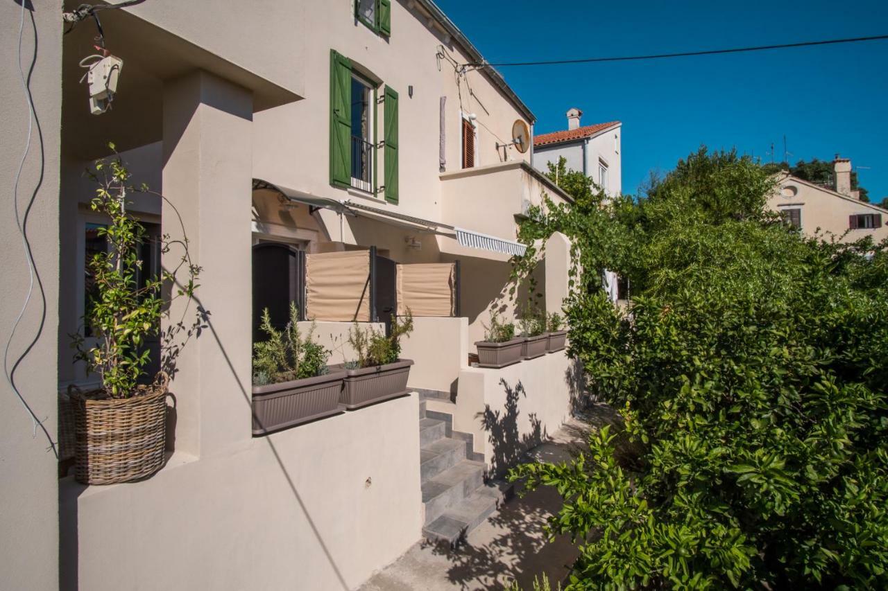 Casa Rustica Διαμέρισμα Mali Lošinj Εξωτερικό φωτογραφία