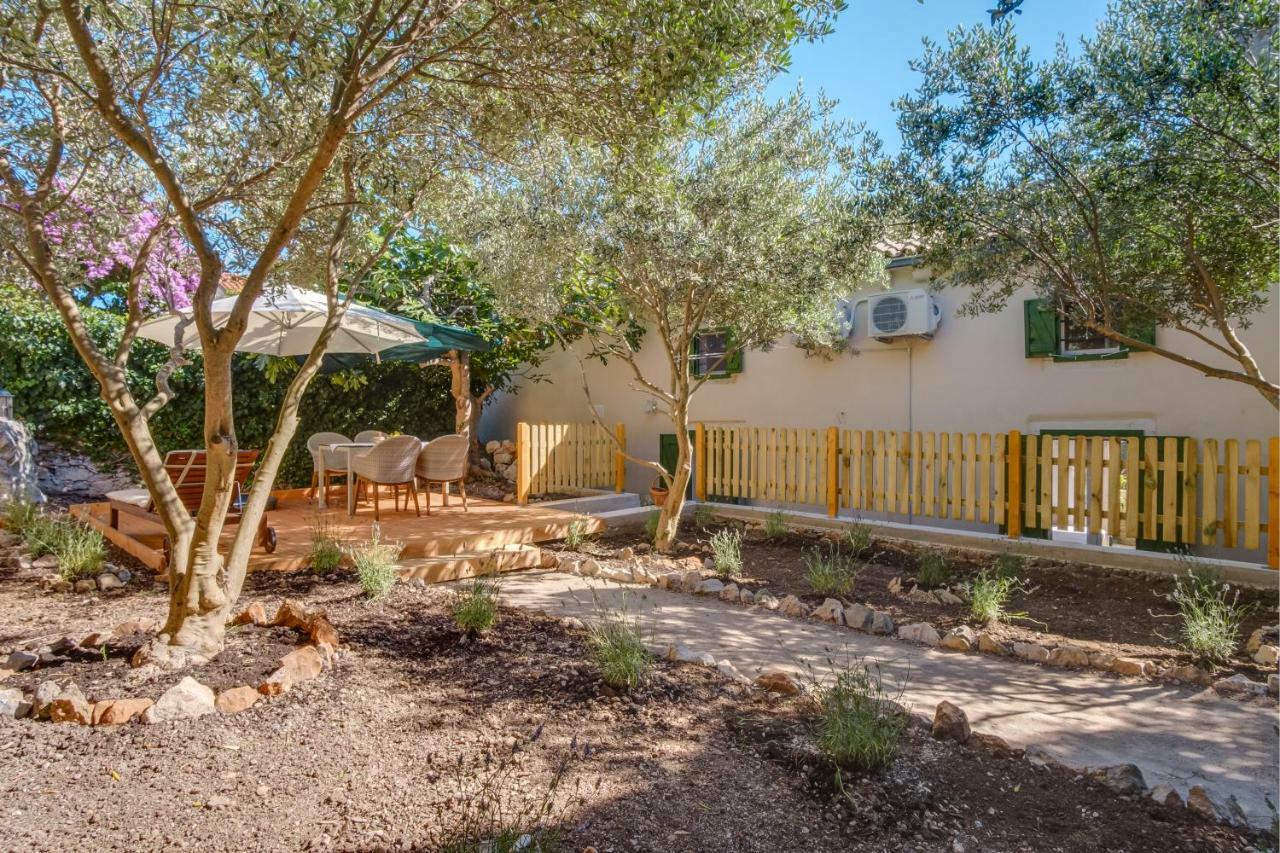 Casa Rustica Διαμέρισμα Mali Lošinj Εξωτερικό φωτογραφία
